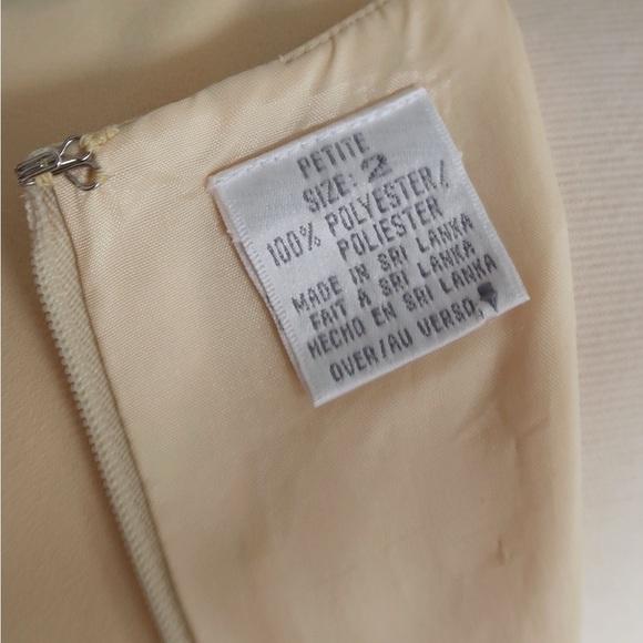 Liz Claiborn Petite Vintage Yellow classic dress with shoulder pads - Picture 6 of 6